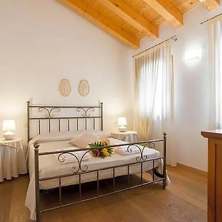 Al Piccolo Clarin Hotel